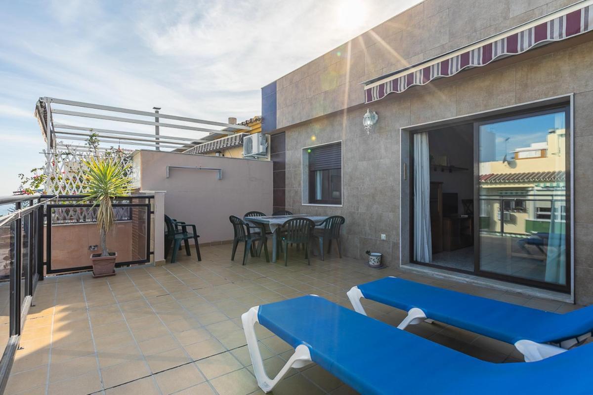 Apartamentos Guerrero Torre Del Mar Exterior photo