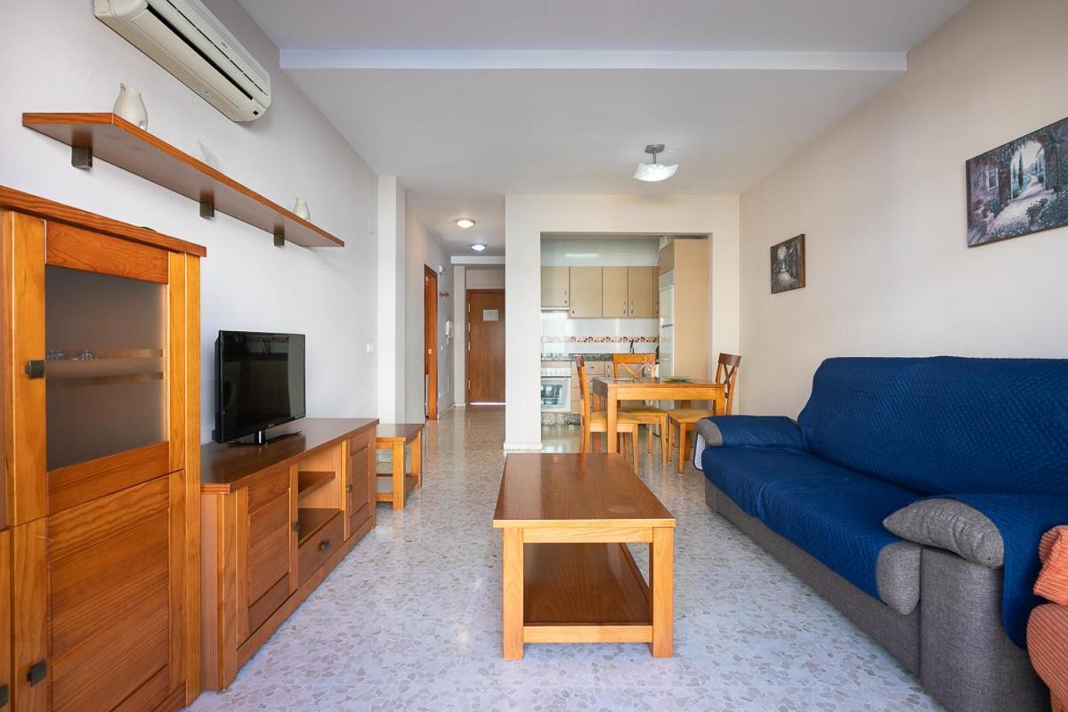 Apartamentos Guerrero Torre Del Mar Exterior photo